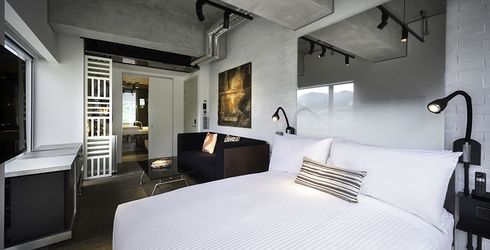 hotel room image