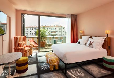 hotel image