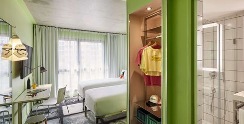 hotel room image