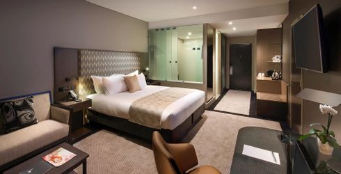 hotel room image
