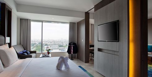 hotel room image
