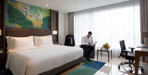 hotel room image