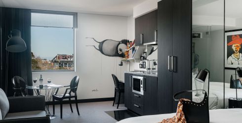 hotel room image