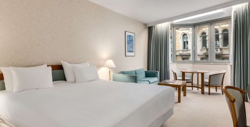 hotel room image