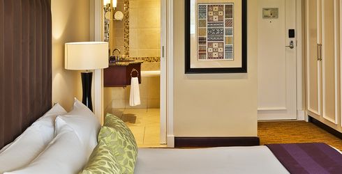 hotel room image