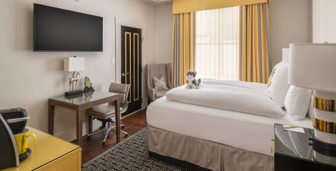 hotel room image