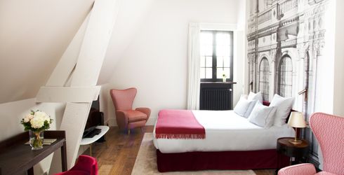 hotel room image