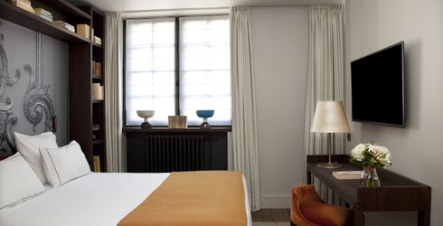 hotel room image