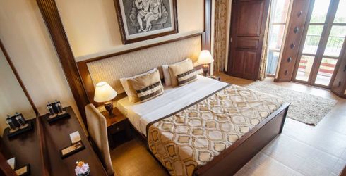 hotel room image