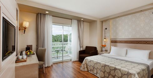 hotel room image