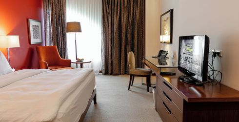 hotel room image