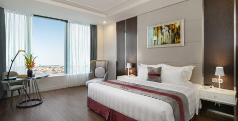 hotel room image