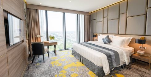 hotel room image