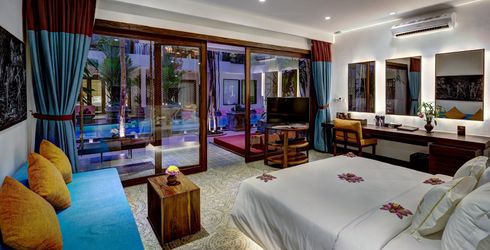 hotel room image