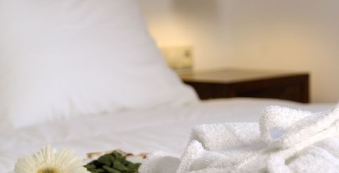 hotel room image