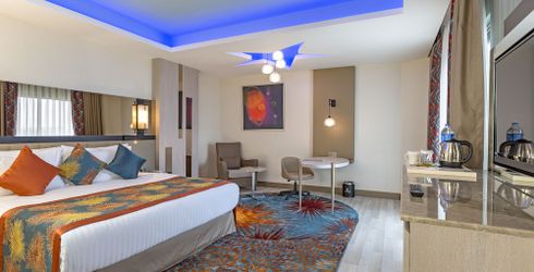 hotel room image