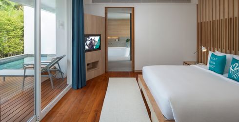 hotel room image