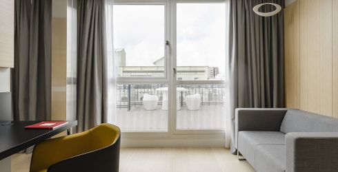 hotel room image