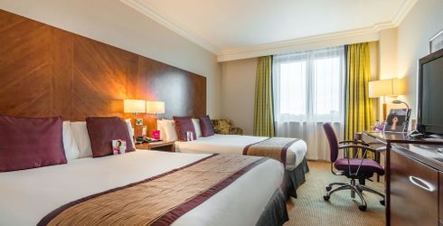 hotel room image