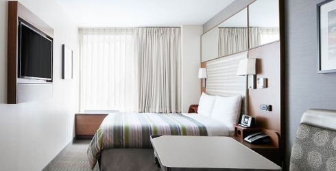hotel room image