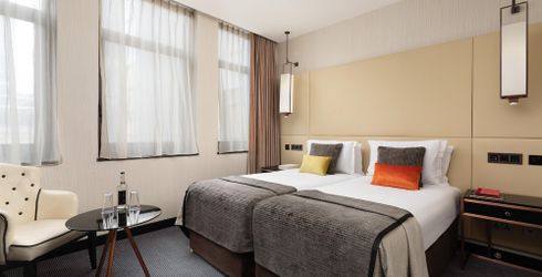 hotel room image