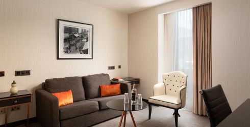 hotel room image