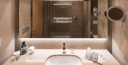 hotel room image