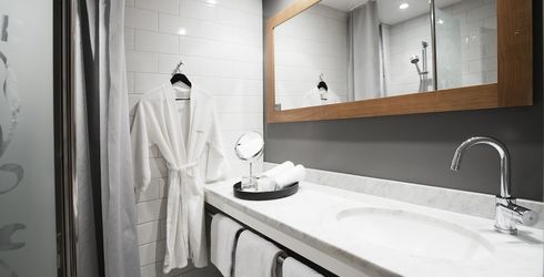 hotel room image