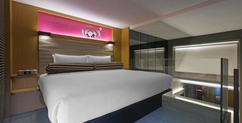 hotel room image