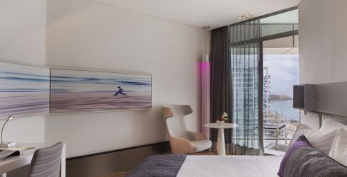 hotel room image