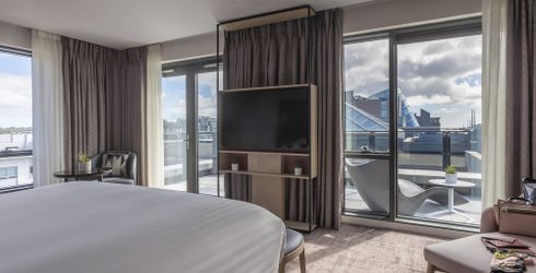 hotel room image