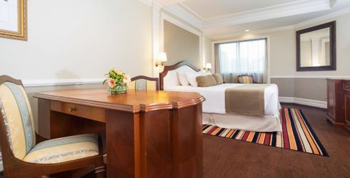 hotel room image