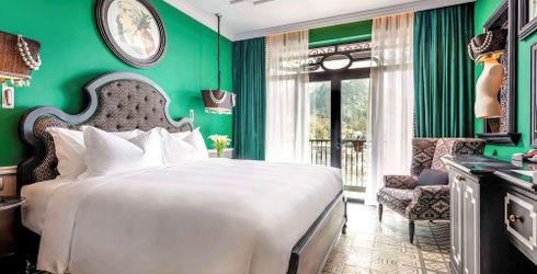 hotel room image