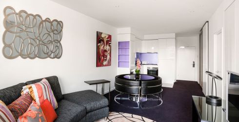 hotel room image