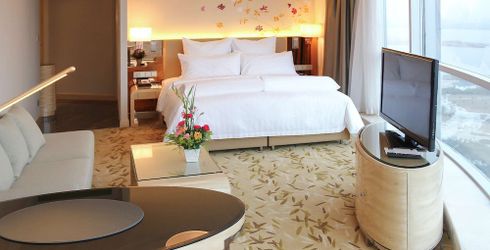 hotel room image