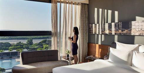 hotel room image