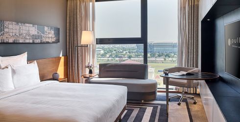 hotel room image