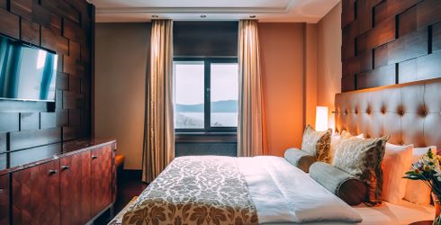 hotel room image