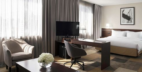 hotel room image