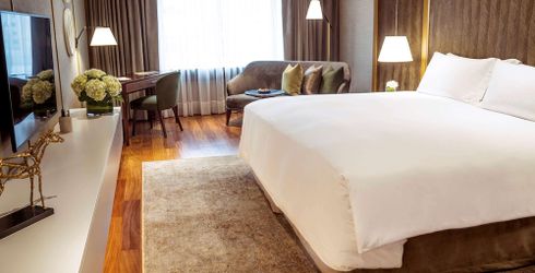 hotel room image