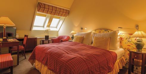 hotel room image