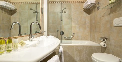 hotel room image