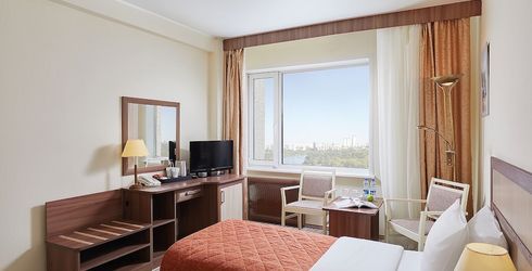 hotel room image