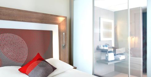 hotel room image