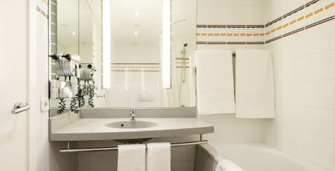 hotel room image