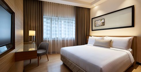 hotel room image