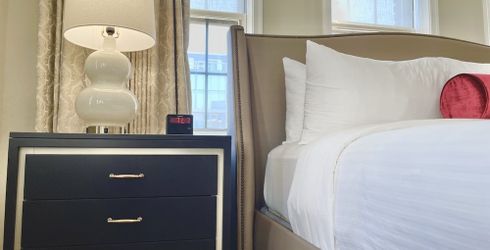 hotel room image