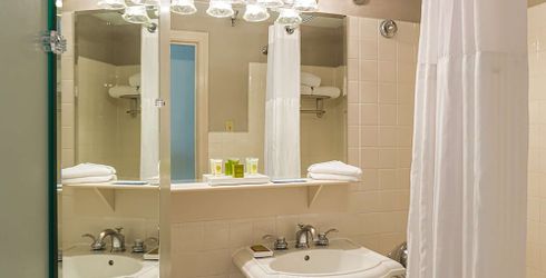 hotel room image