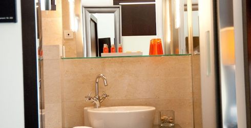 hotel room image
