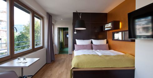 hotel room image